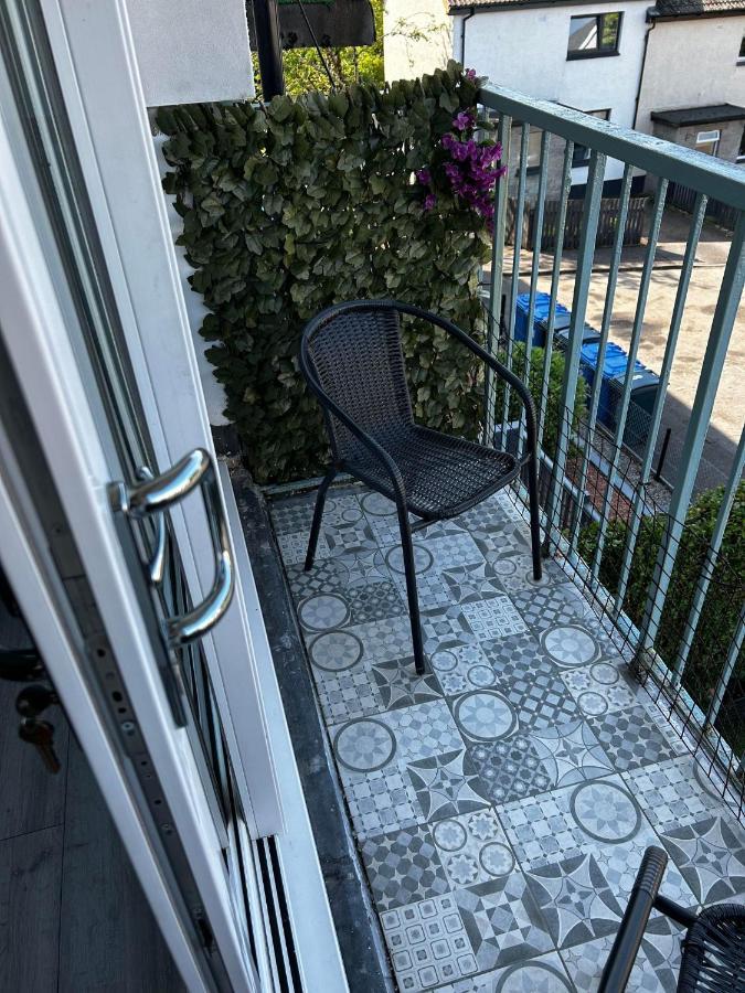 Entire Modern Apartment In Oban With Balcony Екстериор снимка